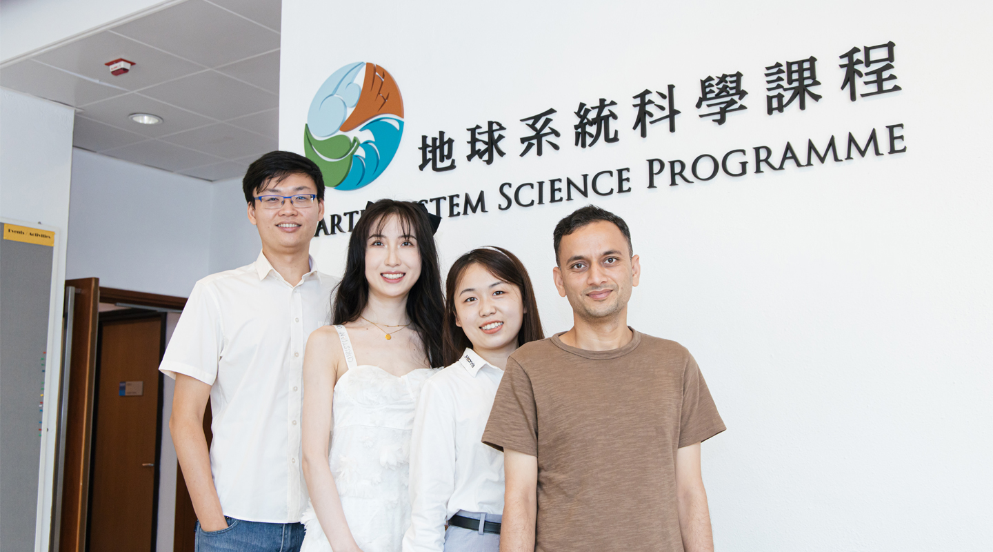 Professor Tan and his PhD students <em>(from right)</em> Adnan Barkat, Song Zilin and Liu Hui