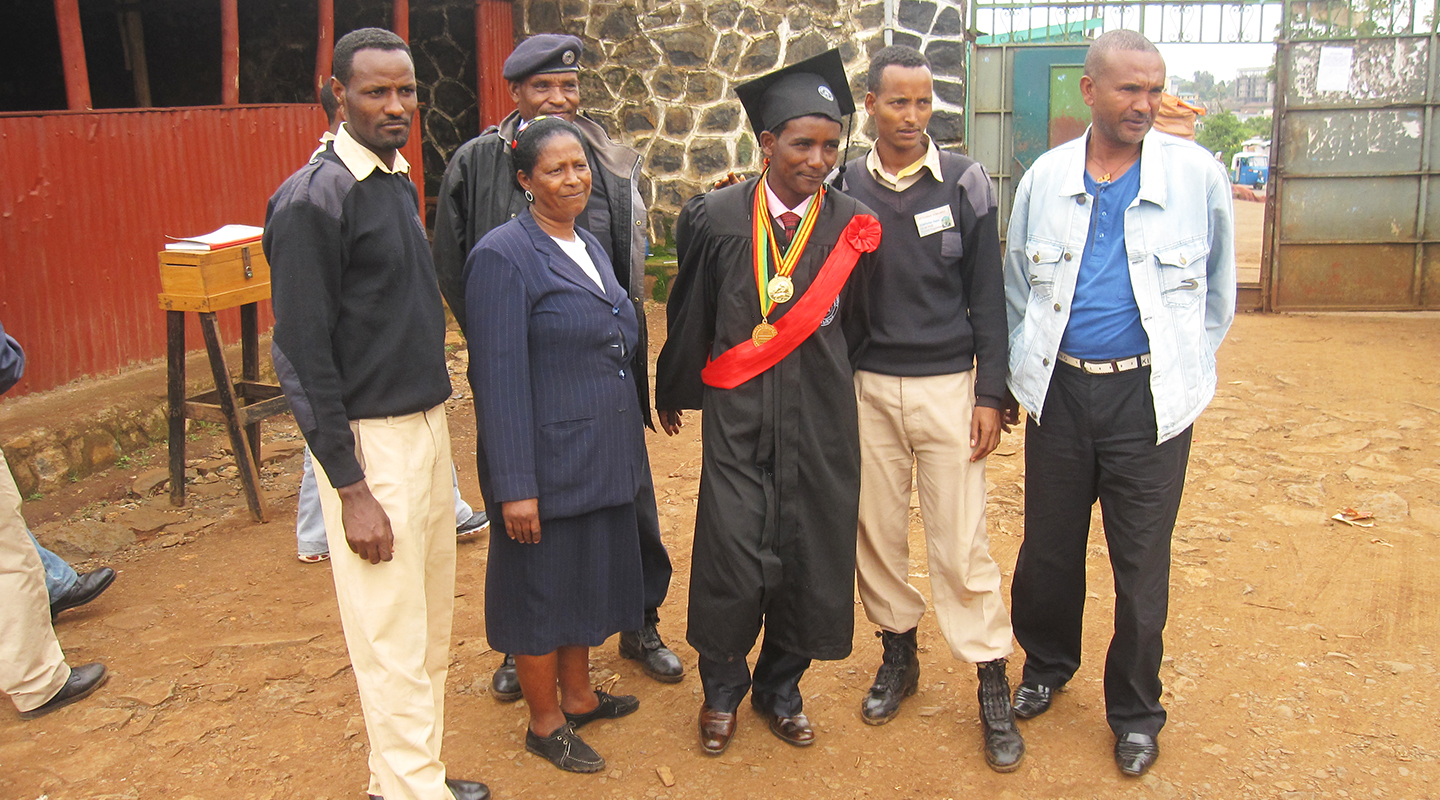 Ginenus's graduation with prison staff members at the Eastern Wollega Nekemte Correctional Center <em>(courtesy of interviewee)</em>