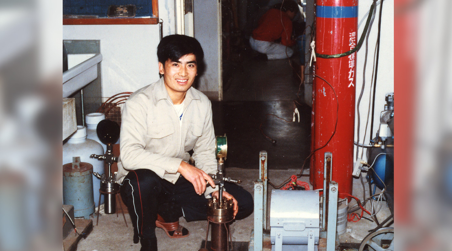 Working in a lab as a PhD candidate at Osaka University in Japan in 1985