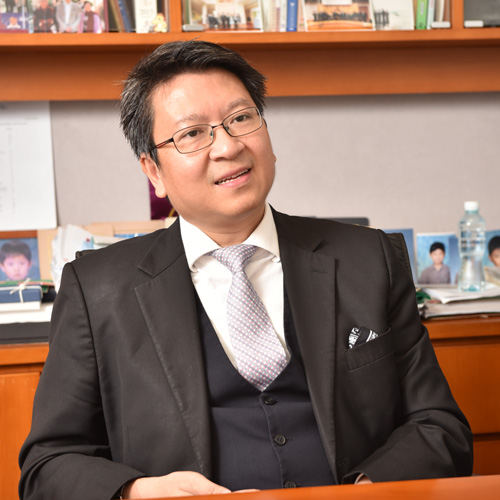 Prof. Terence Chong