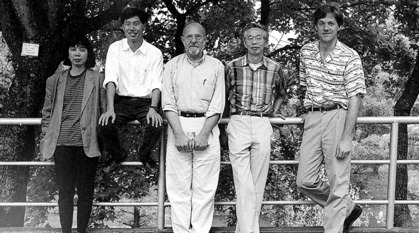 Professor Lee (2<sup>nd</sup> right), with the first batch of teachers (from left) Ms. Woo Pui-leng, Mr. Andrew Li, Prof. Joseph Wehrer and Mr. Brian Sullivan in 1992