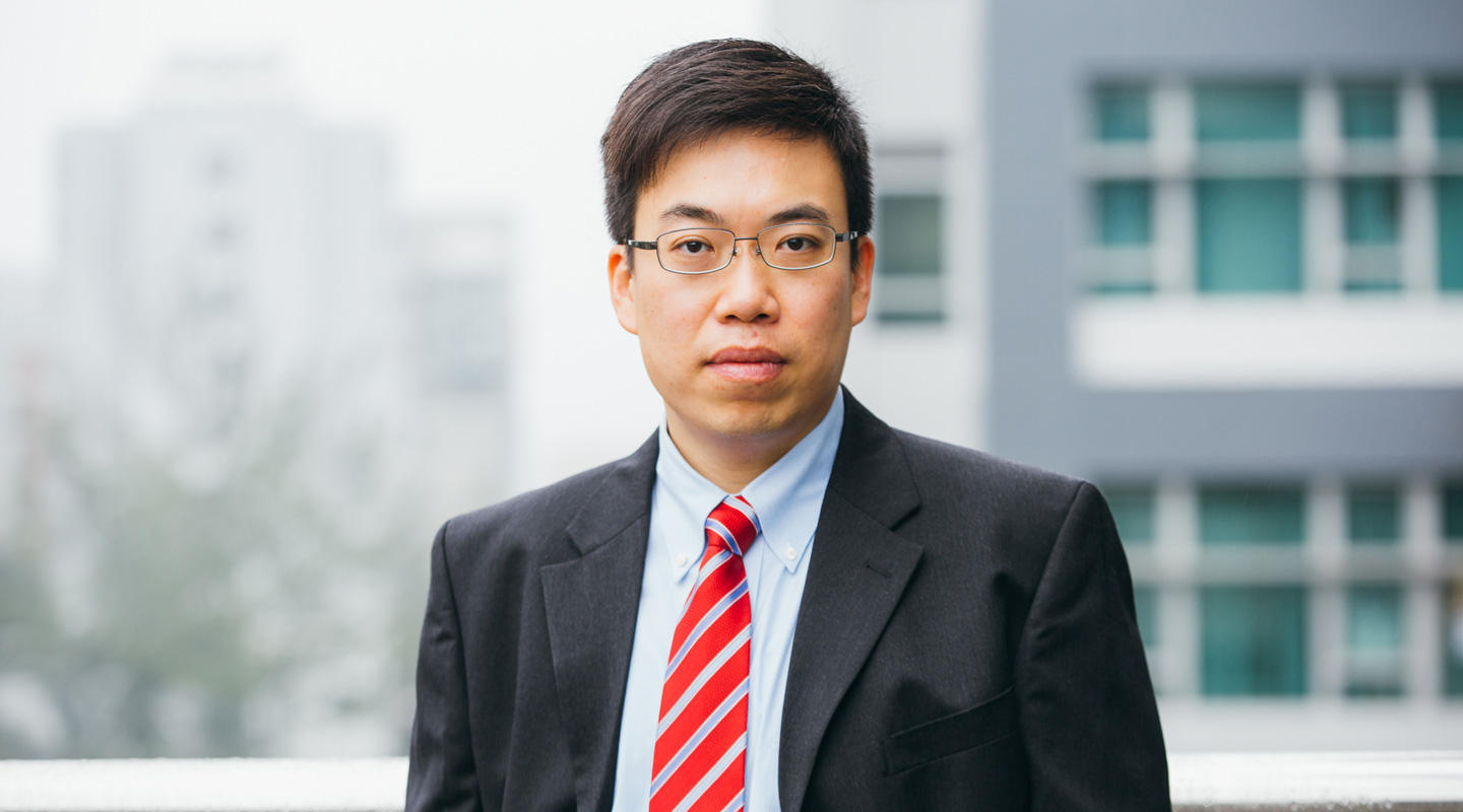 Prof. Huang Jian-wei, Department of Information Engineering