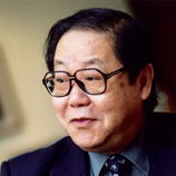 第五任校長金耀基教授（2002–2004）