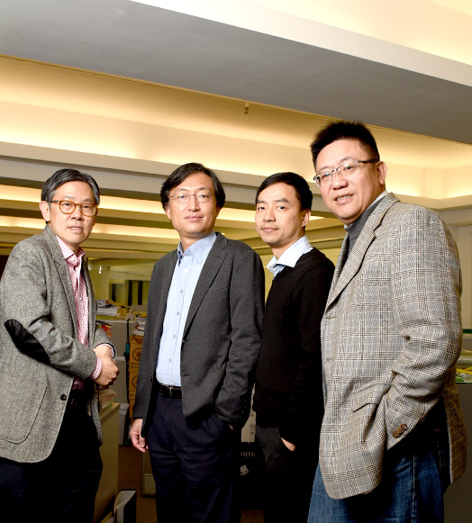 <em>(From left) Mr. Fung Siu-man, Mr. Li Sing-cheung, Mr. Holman Chong and Mr.Stephen Ho of CDO (Photo by ISO staff)</em>